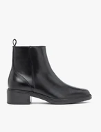 Schwarze Lederstiefel