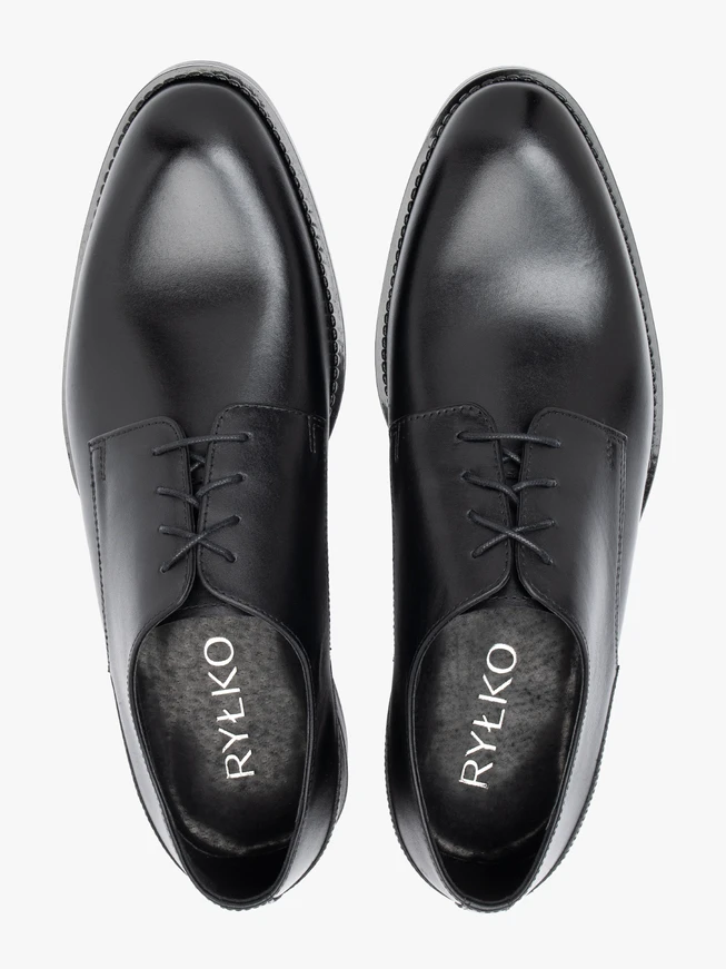 Schwarze formelle Schuhe