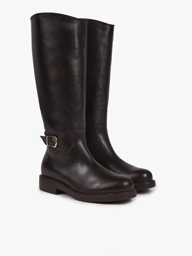 Dunkelbraune Offiziersstiefel
