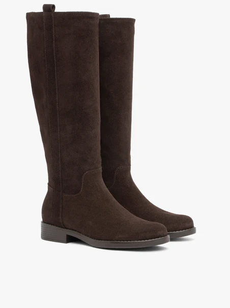 Braune Velourslederstiefel