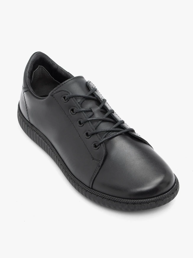 Schwarze Sporthalbschuhe aus Leder