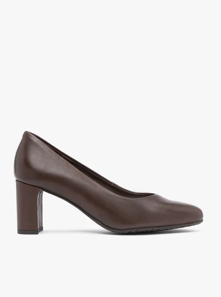 Braune Pumps mit hohem Absatz