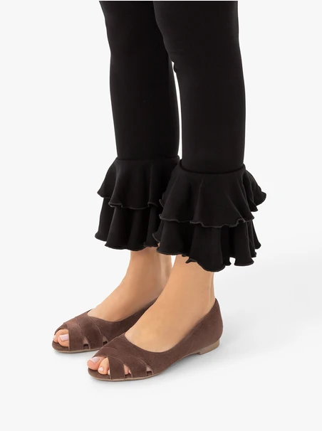 Braune Peep-Toe-Ballerinas