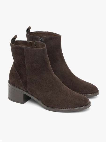 Dunkelbraune Stiletto-Stiefel aus Velours