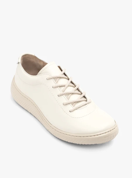 Cremefarbene sportliche Halbschuhe