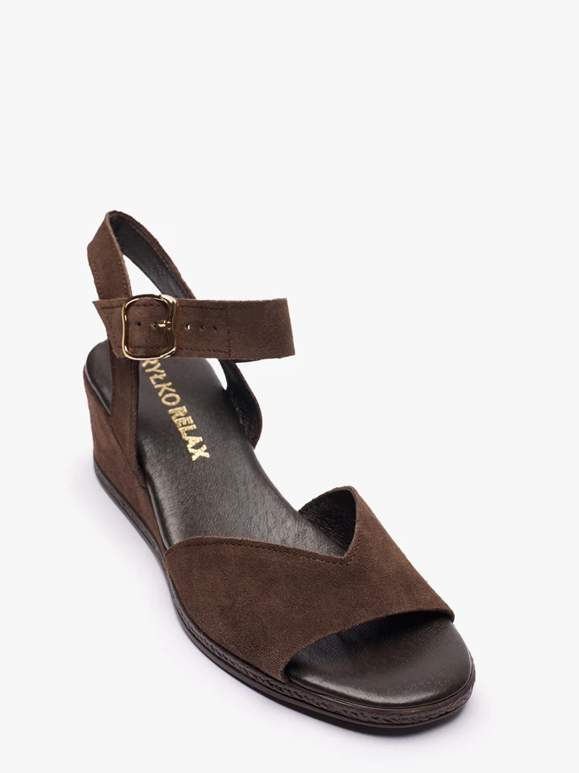 Dunkelbraune Plateausandalen