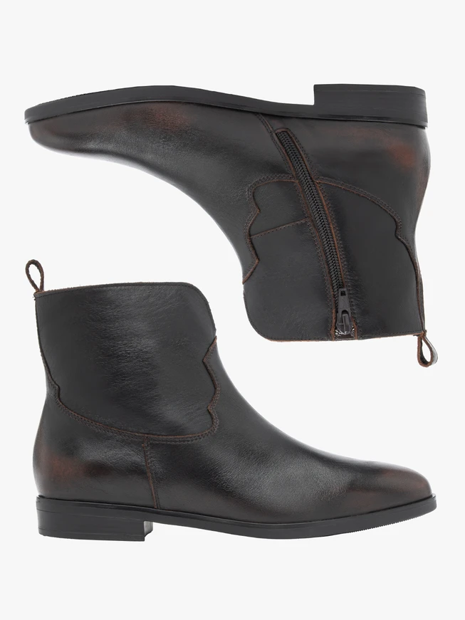 Braune Cowboystiefel aus Leder