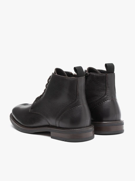Dunkelbraune Vollnarbenlederstiefel
