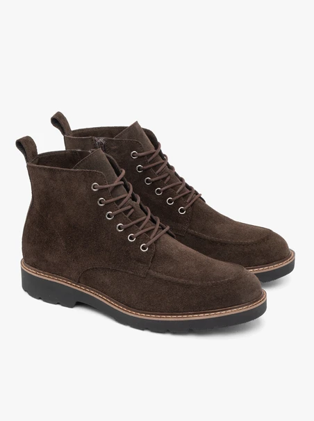 Braune Velourslederstiefel