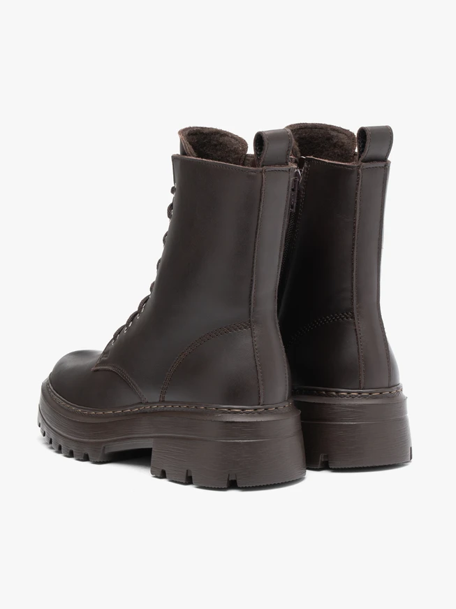 Dunkelbraune Wanderschuhe aus Glattleder