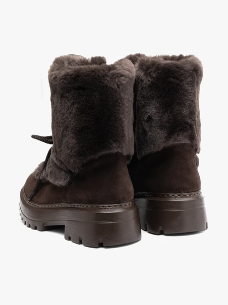 Dunkelbraune Schnür-Schneestiefel mit Fellbesatz