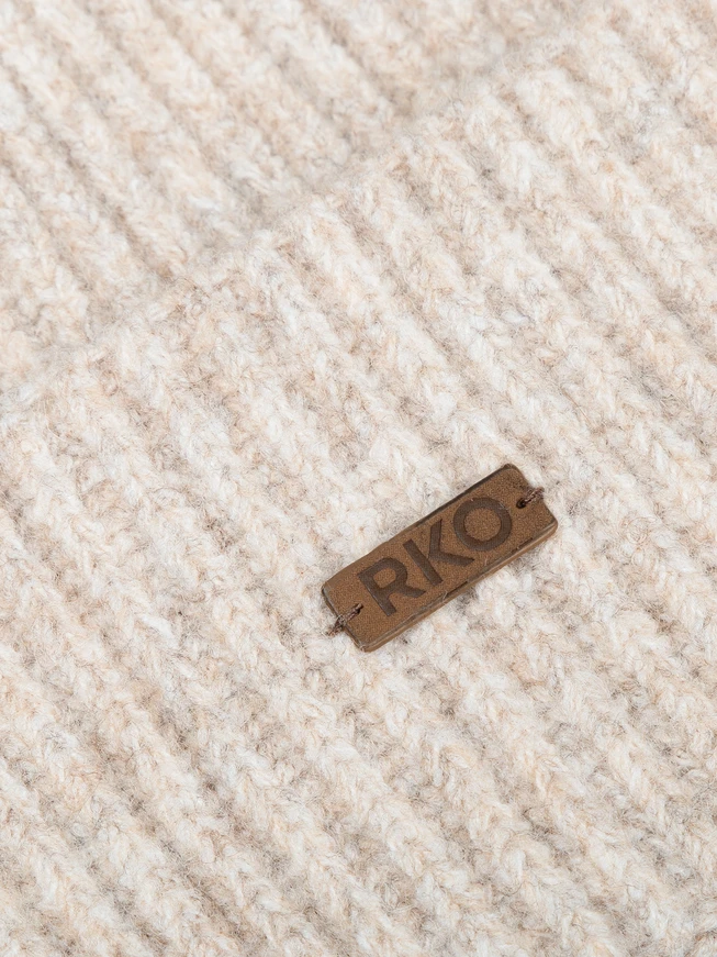 Beige Mütze mit Wollanteil