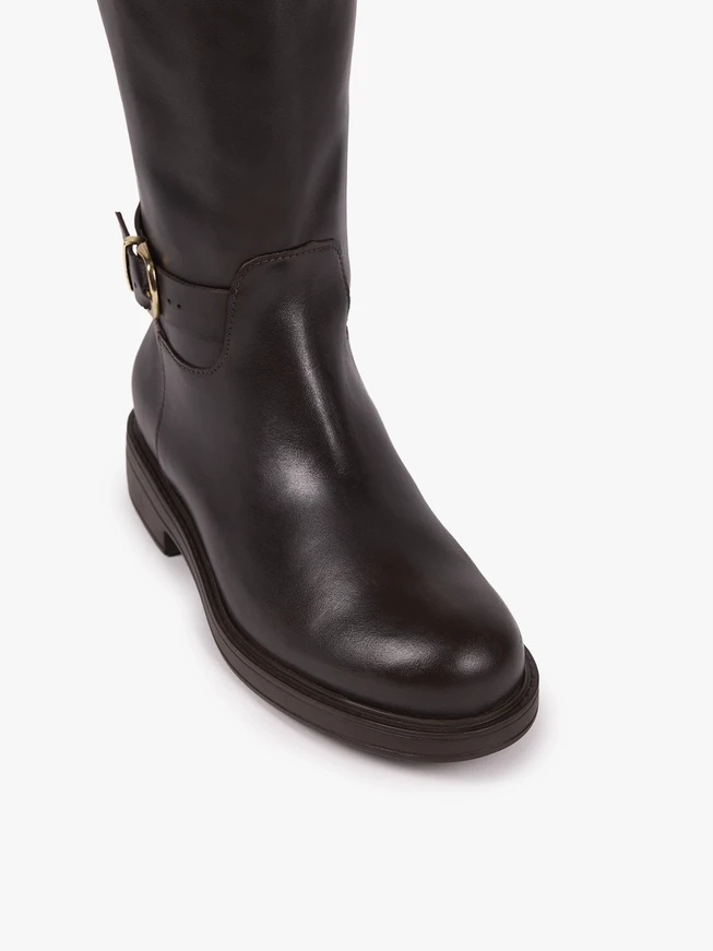 Dunkelbraune Offiziersstiefel