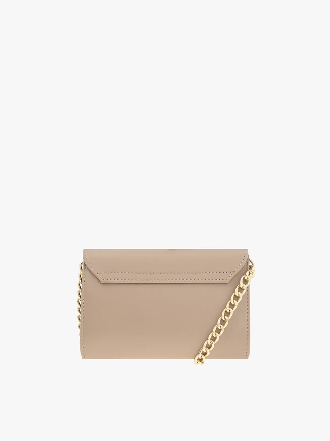 Beigefarbene Kupplungstasche mit Kette