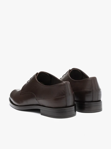 Dunkelbraune formelle Schuhe