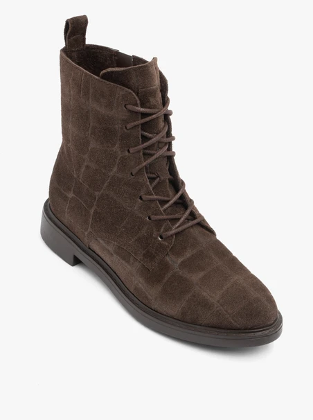 Dunkelbraune Stiefeletten in Krokodilleder-Optik
