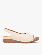 Cremefarbene Sandalen aus Glattleder