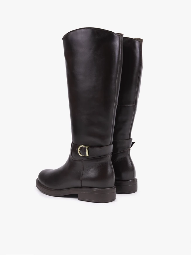 Dunkelbraune Offiziersstiefel